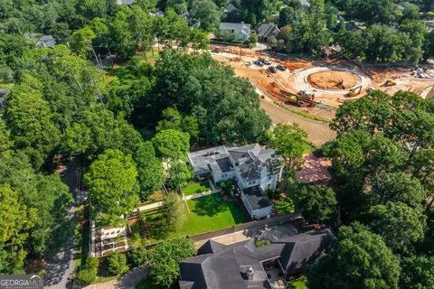 View/Area - 1 Croydon Rd, Mobile, AL 36608 photo 2 of 10