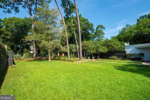 Exterior - 1 Croydon Rd, Mobile, AL 36608 photo 8 of 19