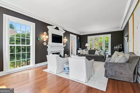 Living - 1 Croydon Rd, Mobile, AL 36608 photo 1 of 6