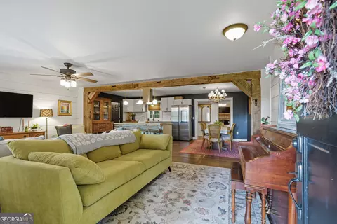 310 Wilson Rd, Cornelia, GA 30531 photo 3