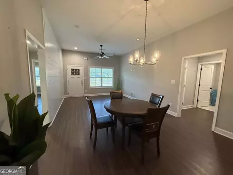 Dining - 215 Red Tail Cir, Byron, GA 31008 photo 2 of 4