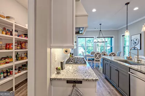 Kitchen - 149 Fall Pippin Ct, Clarkesville, GA 30523 photo 7 of 8
