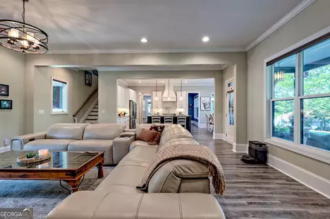 Living - 149 Fall Pippin Ct, Clarkesville, GA 30523 photo 6 of 9