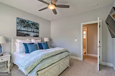 Bedroom - 149 Fall Pippin Ct, Clarkesville, GA 30523 photo 15 of 18