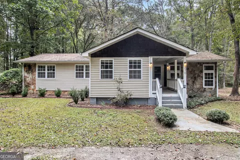 270 Mays Rd, Stockbridge, GA 30281
