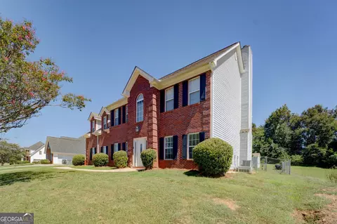Exterior - 115 Lakeside Trl, Covington, GA 30016 photo 2 of 13