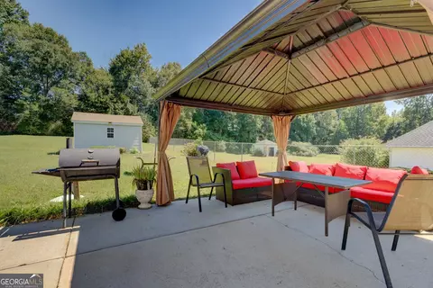 Exterior - 115 Lakeside Trl, Covington, GA 30016 photo 4 of 13