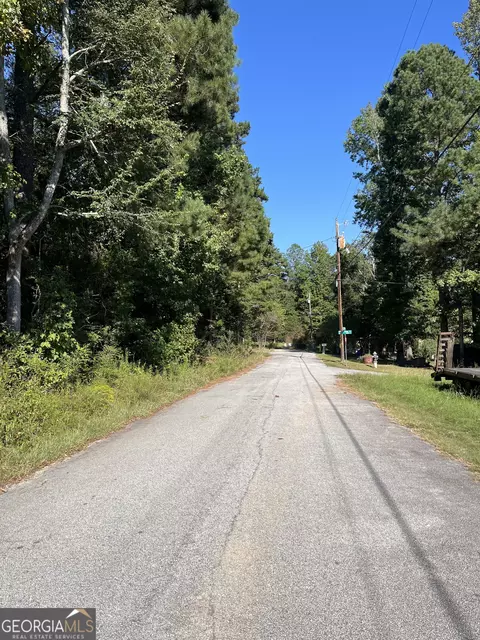 2340 Hi Roc Cir NE, Conyers, GA 30012