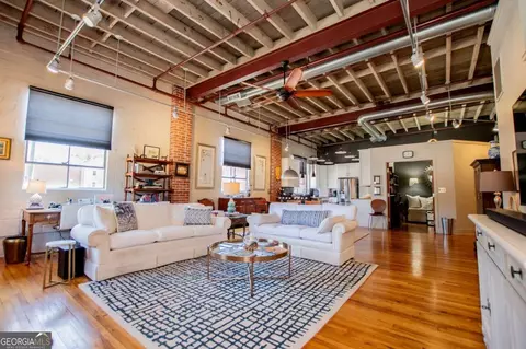 227 Johnson Ave, Carrollton, GA 30117