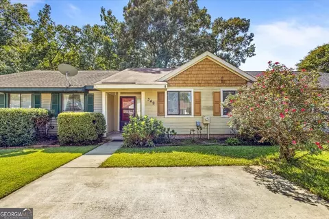 349 Somerset Dr, Warner Robins, GA 31088