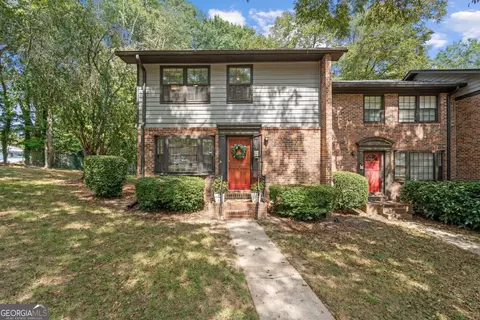 541 N White St #12, Carrollton, GA 30117
