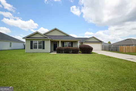 5251 Fortress Cir, Valdosta, GA 31605