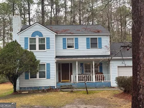 9 Robin Hood Rd, Statesboro, GA 30458