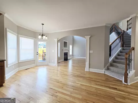 Living - 75 Heritage Keep, Covington, GA 30016 photo 4 of 7