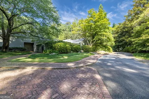 6150 Riverwood Dr, Sandy Springs, GA 30328
