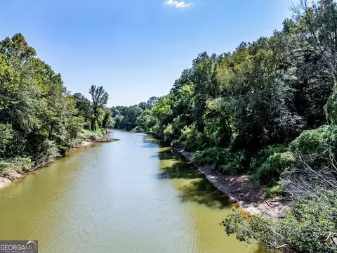 20 N River Rd, Mcdonough, GA 30252
