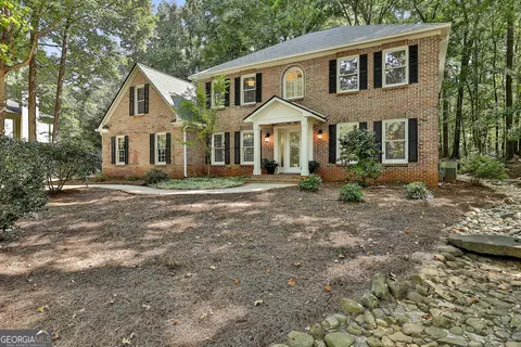 100 Endicott Rdg, Peachtree City, GA 30269