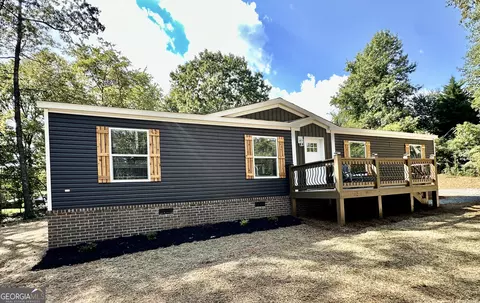 1058 Cannon Bridge Rd, Demorest, GA 30535