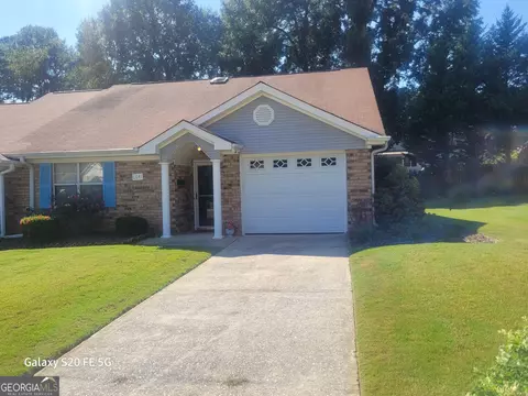 6847 Oak View Ct, Riverdale, GA 30274
