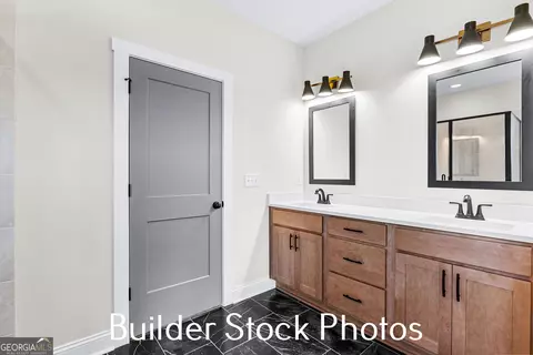 Bath - 2620 Williamson Rd, Williamson, GA 30292 photo 5 of 8