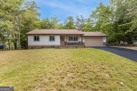141 Corner Oak Ct, Waleska, GA 30183