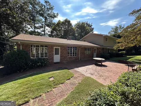 Exterior - 609 Cherokee Rd, Lagrange, GA 30240 photo 7 of 25