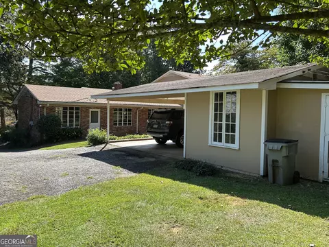 Exterior - 609 Cherokee Rd, Lagrange, GA 30240 photo 8 of 25
