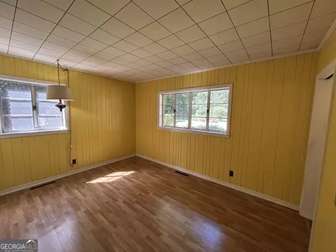 Bedroom - 609 Cherokee Rd, Lagrange, GA 30240 photo 4 of 7