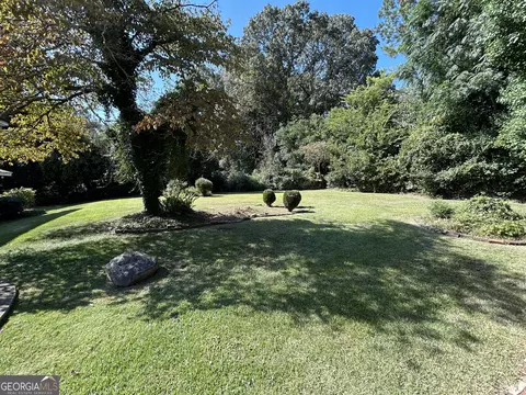 Exterior - 609 Cherokee Rd, Lagrange, GA 30240 photo 10 of 25