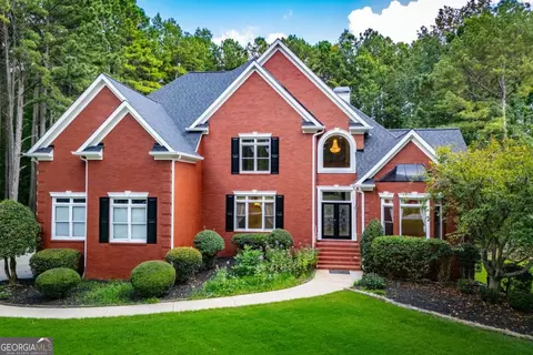 18 Rose Arbor Ct, Newnan, GA 30265