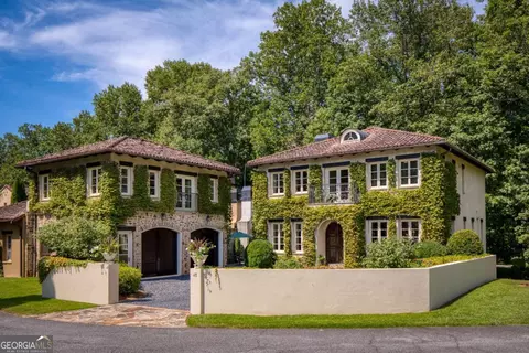 Undisclosed, Dahlonega, GA 30533