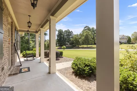 111 River Forest Dr, Forsyth, GA 31029 photo 3