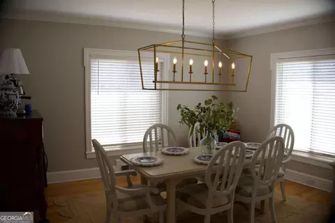 Dining - 128 E Leo Trapnell Ave, Lyons, GA 30436 photo 3 of 3
