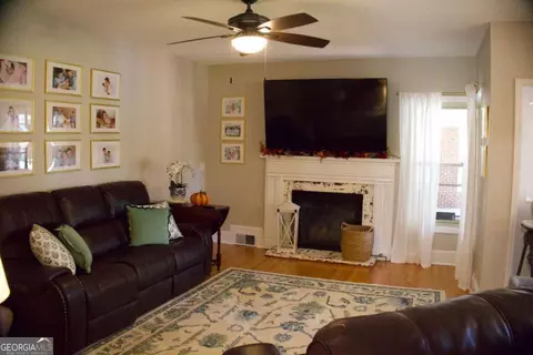 Other - 128 E Leo Trapnell Ave, Lyons, GA 30436 photo 4 of 6