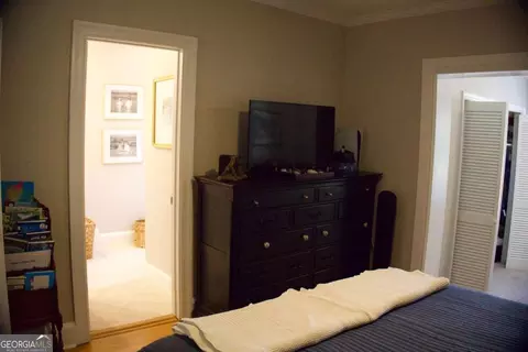 Bedroom - 128 E Leo Trapnell Ave, Lyons, GA 30436 photo 3 of 7