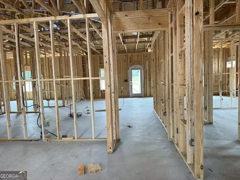Entry Way - 2630 Williamson Rd, Williamson, GA 30292 photo 7 of 8