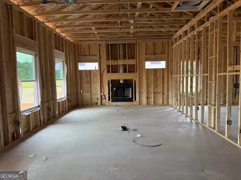Living - 2630 Williamson Rd, Williamson, GA 30292 photo 2 of 2