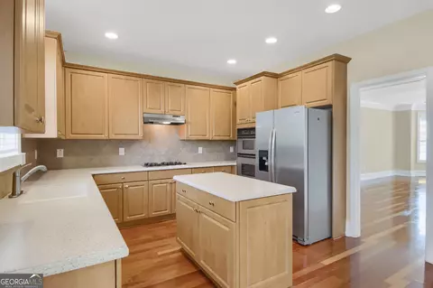 Kitchen - 1566 Rolling Meadows Dr, Mcdonough, GA 30253 photo 1 of 4