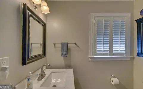 Bath - 88 Currahee Pl, Toccoa, GA 30577 photo 1 of 5
