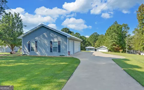 Exterior - 88 Currahee Pl, Toccoa, GA 30577 photo 1 of 16