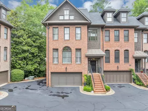 4222 Rickenbacker Dr NE #9, Atlanta, GA 30342