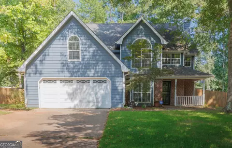 425 Cannonball Ct, Stockbridge, GA 30281