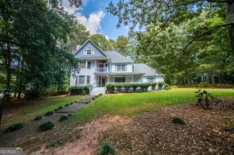 252 Mink Hollow Dr, Carrollton, GA 30116