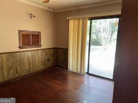 Bedroom - 965 Nelson St, Jackson, GA 30233 photo 2 of 3