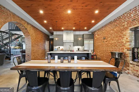 Dining - 534 2nd St, Macon, GA 31201 photo 2 of 3