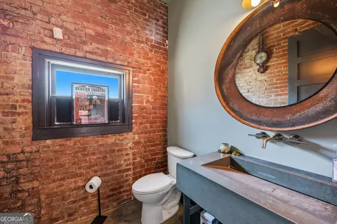 Bath - 534 2nd St, Macon, GA 31201 photo 1 of 2