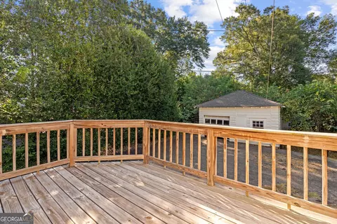 Exterior - 1209 Vernon St, Lagrange, GA 30240 photo 5 of 8