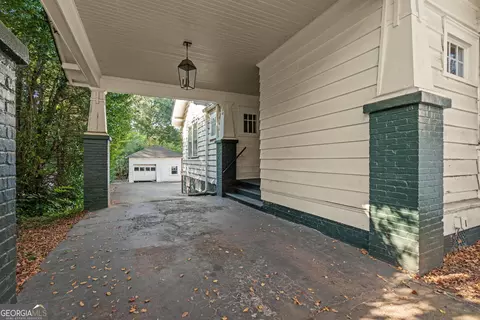 Exterior - 1209 Vernon St, Lagrange, GA 30240 photo 4 of 8
