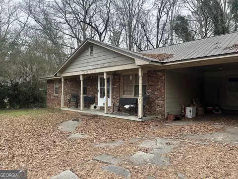 668 Highway 36 W, Barnesville, GA 30204