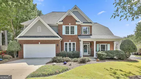 145 Pine Cres, Newnan, GA 30265
